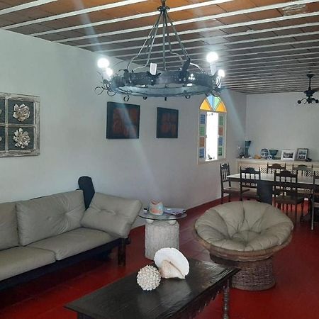 Casa 5 Quartos, Ampla, A 100 Metros Da Praia. Amigos E Familia Sao Bem Vindos A Essa Casa. Venha Viver Momentos Inesqueciveis Aqui. Guarapari Kültér fotó