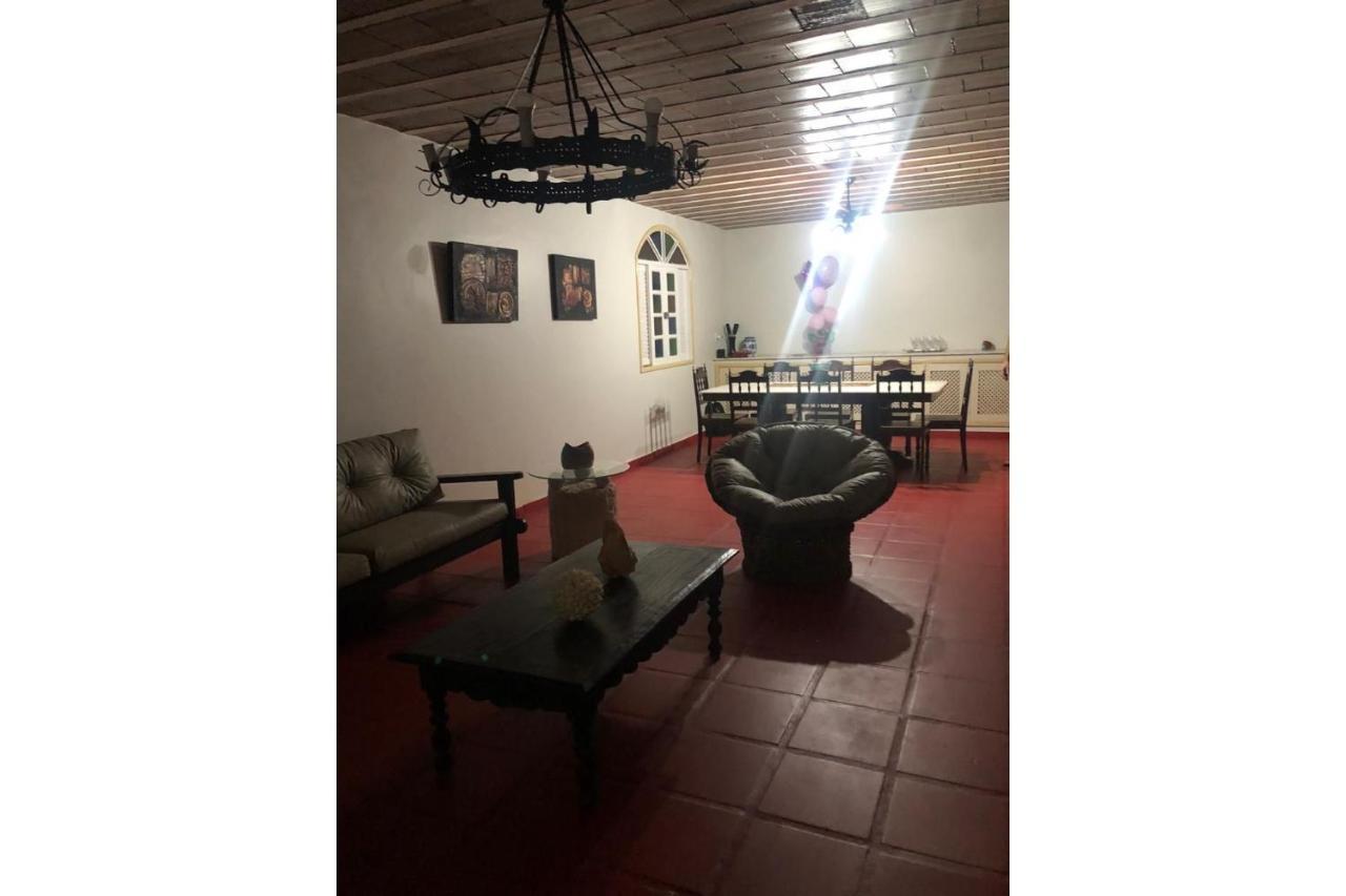 Casa 5 Quartos, Ampla, A 100 Metros Da Praia. Amigos E Familia Sao Bem Vindos A Essa Casa. Venha Viver Momentos Inesqueciveis Aqui. Guarapari Kültér fotó